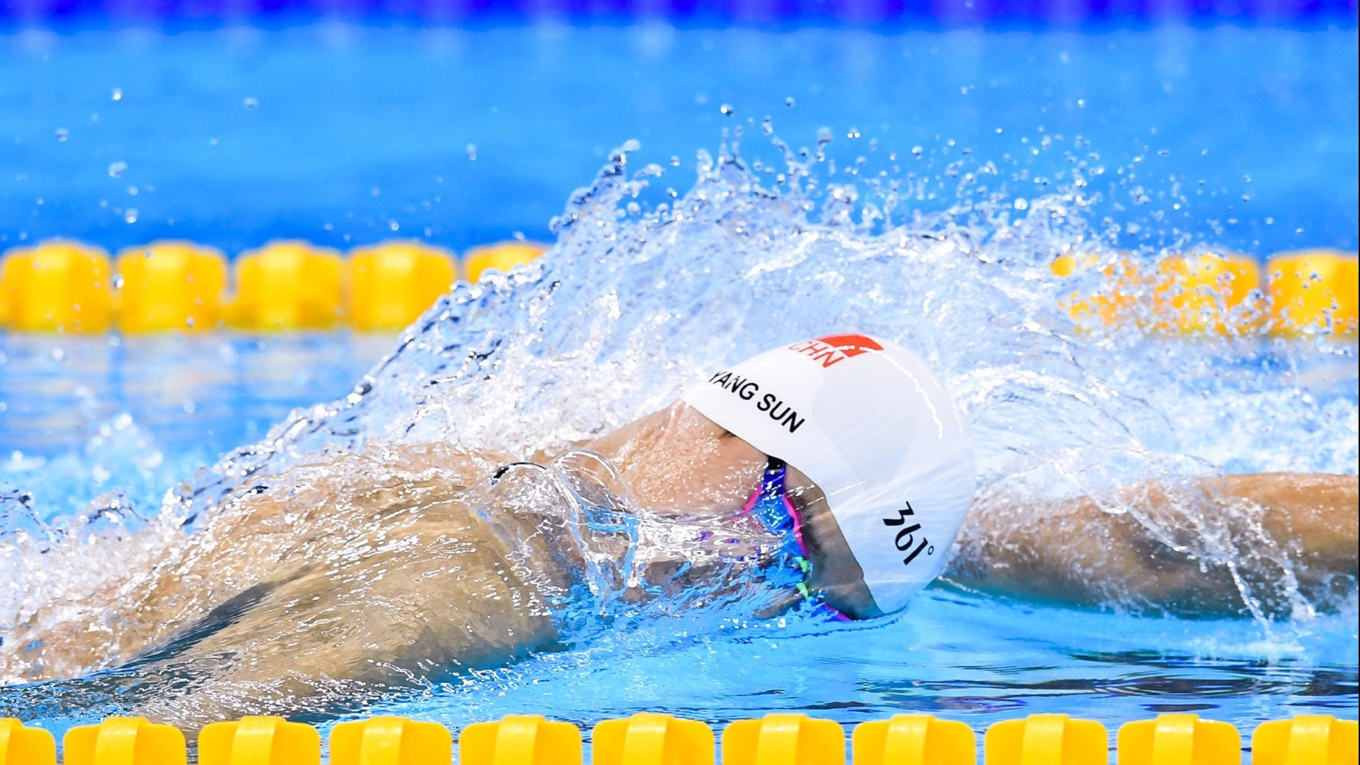 林丹呼吁社会更多关注退役运动员，退役后林丹