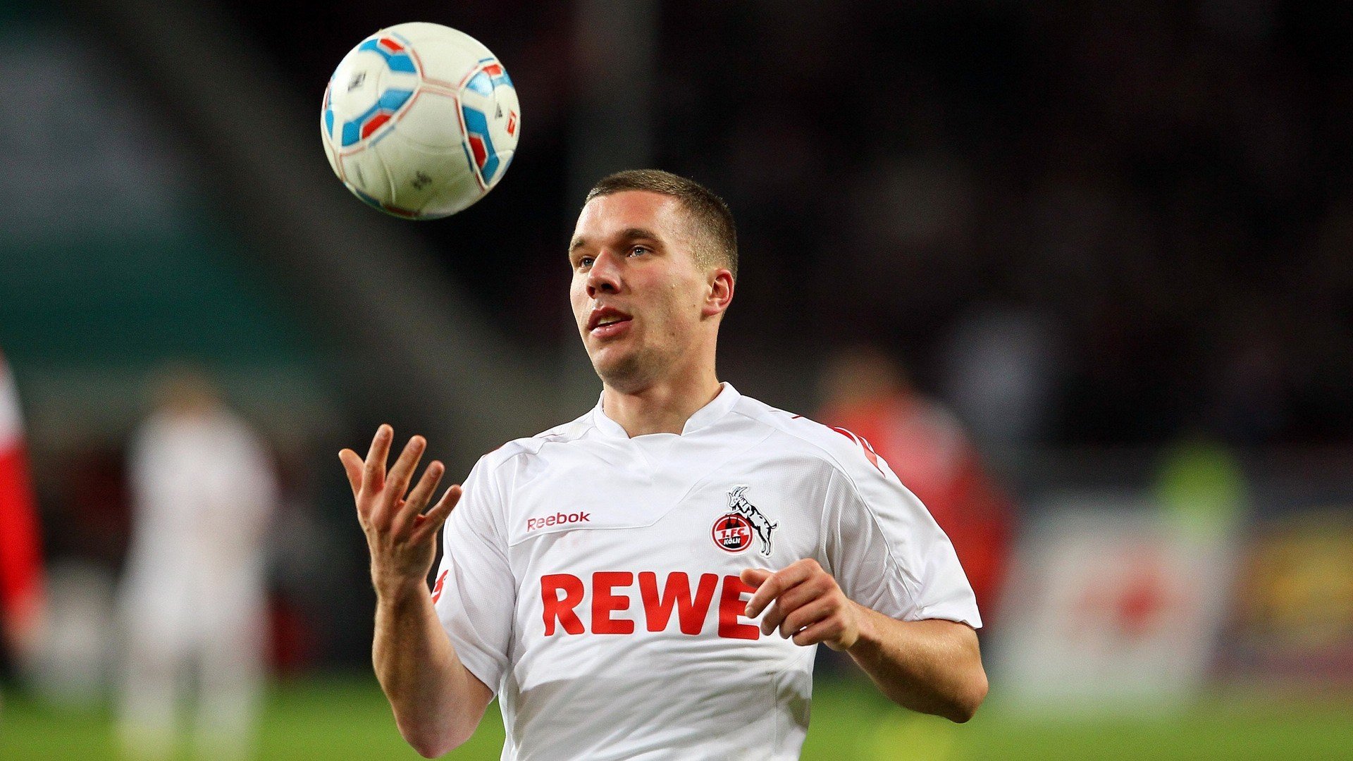 马克西姆·格鲁塞赛场表现引发媒体关注，马克西姆比赛